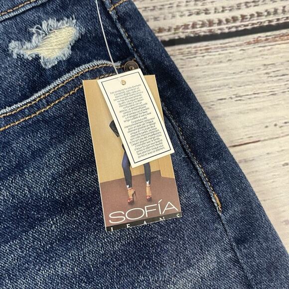Sofia Jeans by Sofia Vergara Easy Denim Jean Shorts Destruc Hem Plus size 18 - Picture 4 of 10